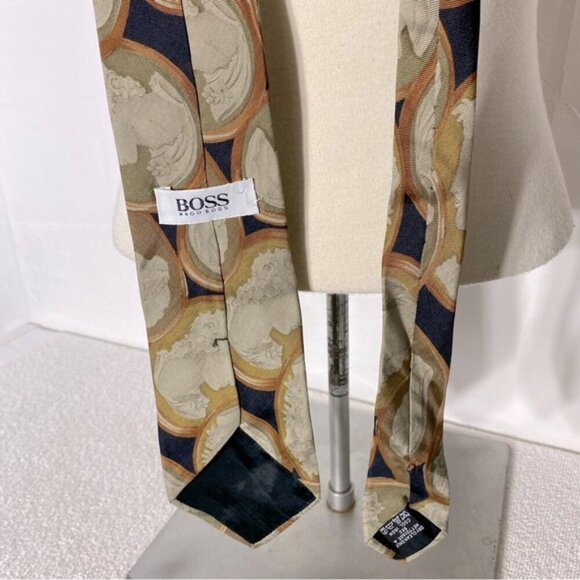 Vintage Boss Hugo Boss Black Tan Cameo Print 100% Silk Tie - Picture 4 of 9